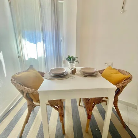 Modern With Ocean Views Apartamento *